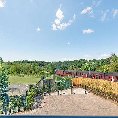 Whistle Stop Whitby Extérieur photo